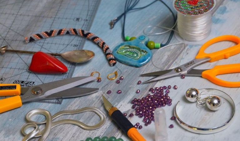 Secrets Of Beading Tools And Accessories – For Pleasure Not Pain.